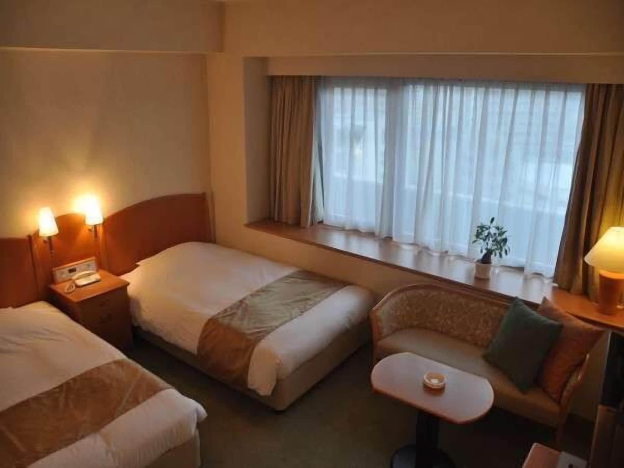 Kobe Luminous Hotel Екстериор снимка